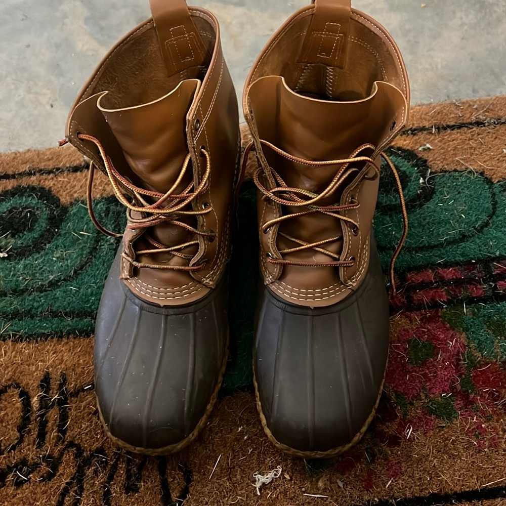 LL Bean boots. Brand new condition sz 14